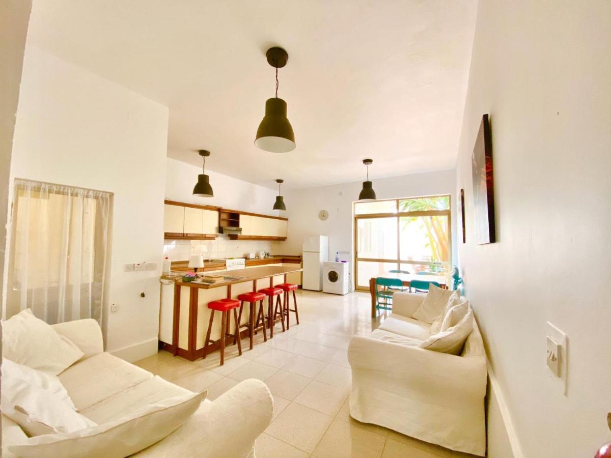 Ghajn il-Kbira  Butts Inn Annex Dormitory Hostel מראה חיצוני תמונה